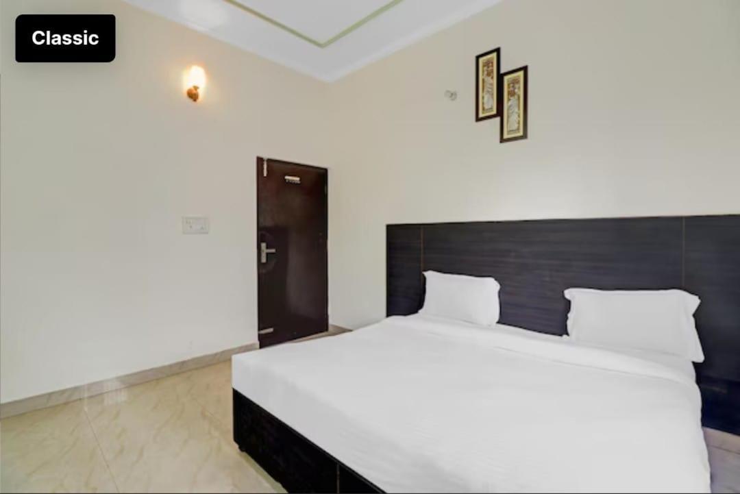 Hotel Olive Tree Agra  Dış mekan fotoğraf