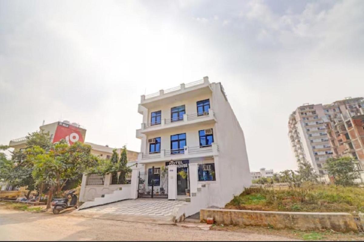 Hotel Olive Tree Agra  Dış mekan fotoğraf
